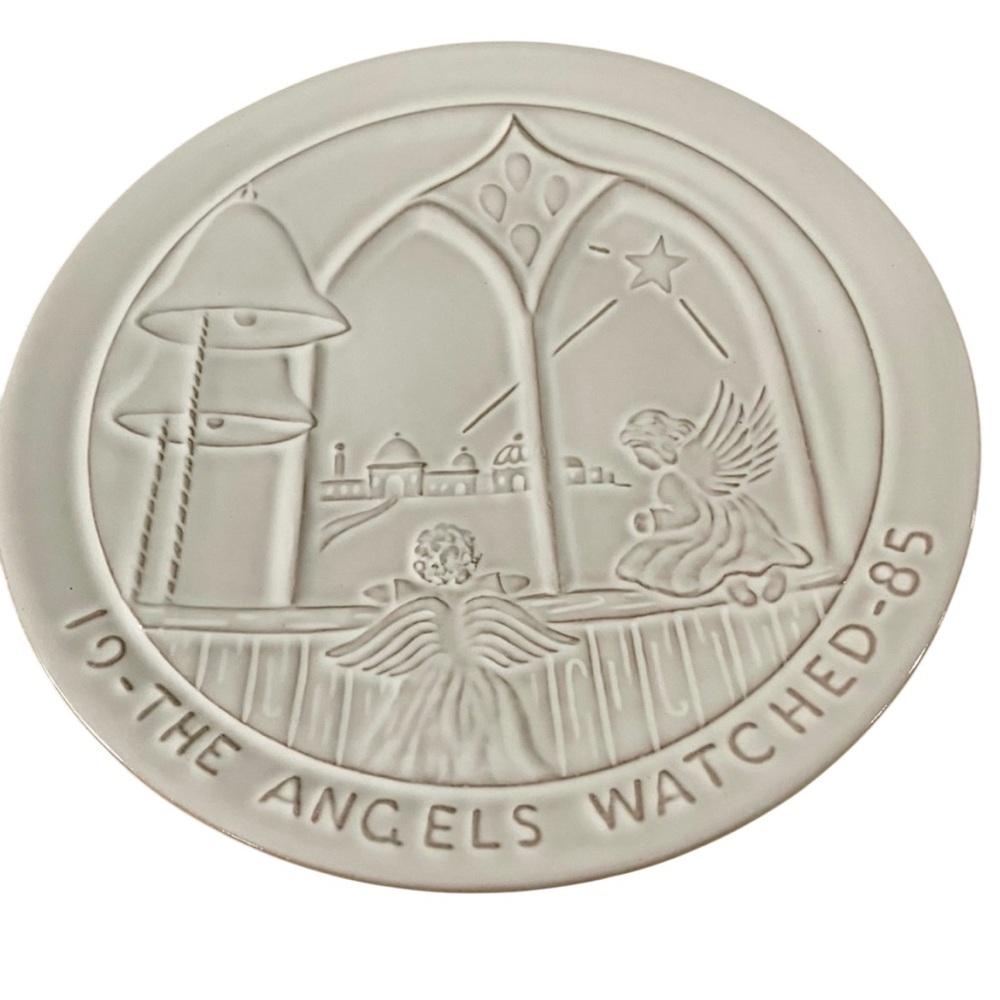 Frankoma The Angels Watched 1985 Wall Hanging Decorative Plate Christmas Bells